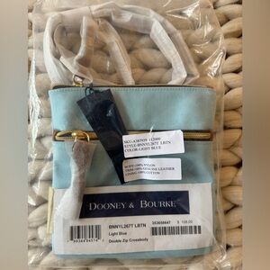 New Never used Dooney & Bourke Nylon Double Zip Crossbody Light Blue